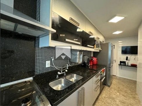Apartamento à venda com 3 quartos, 115m² - Foto 9