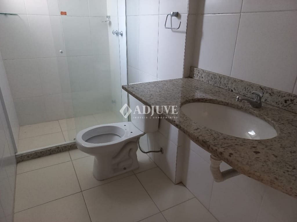 Apartamento à venda com 2 quartos, 74m² - Foto 7