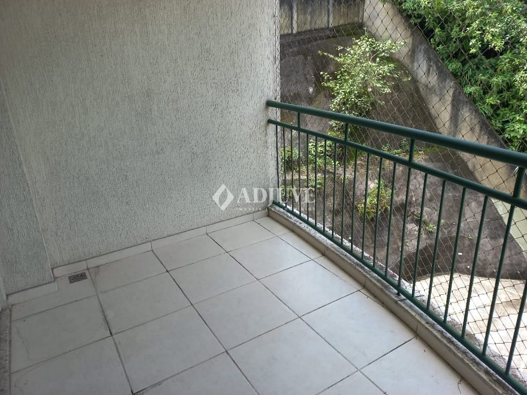 Apartamento à venda com 2 quartos, 74m² - Foto 6