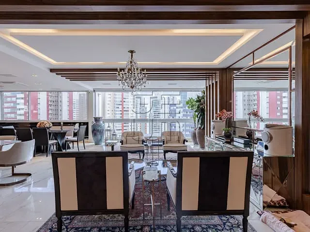 Apartamento 3 quartos e 5 banheiros, à venda, no bairro Santa Rosa em Londrina