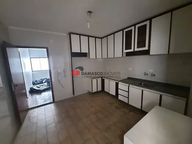Apartamento 2 quartos e 1 banheiro, à venda, no bairro Santa Paula em São Caetano do Sul