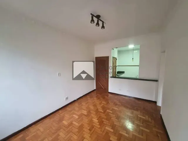 Apartamento com 70m² 2 quartos e 1 banheiro, para alugar, no bairro Icaraí em Niterói
