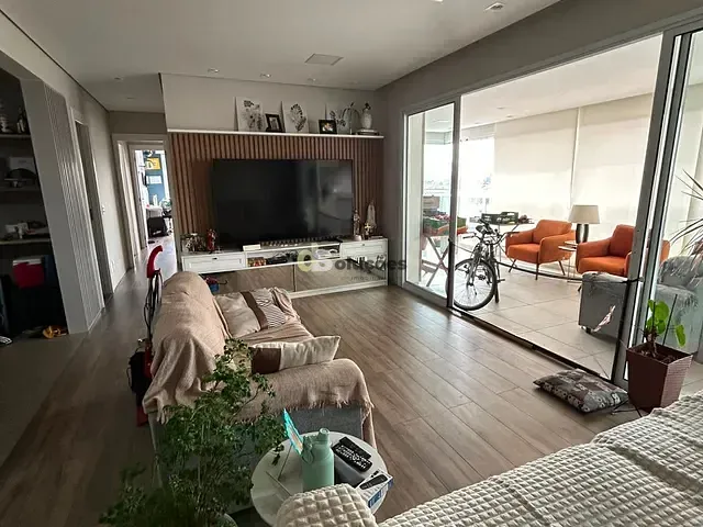 Apartamento 4 quartos e 5 banheiros, para alugar, no bairro Vila Anastácio em São Paulo