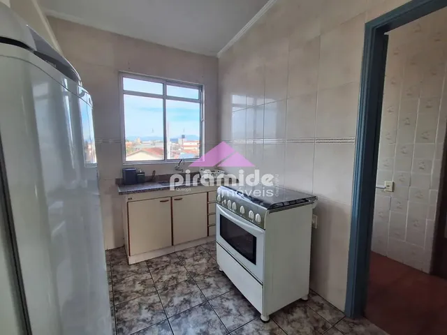 Apartamento com 10m² 2 quartos e 1 banheiro, para alugar, no bairro Centro em Caraguatatuba