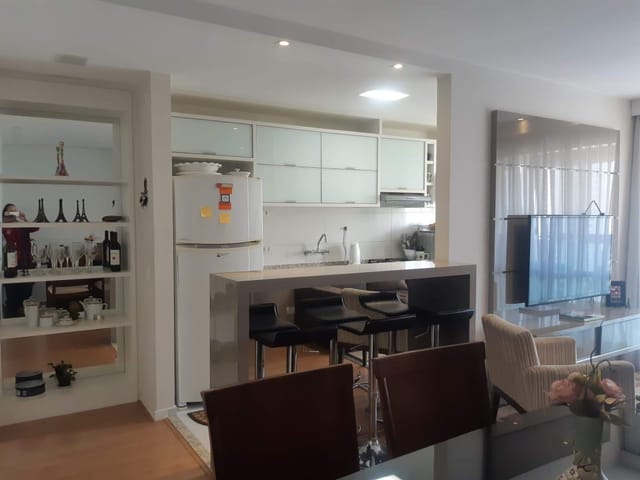 Apartamento 3 quartos e 2 banheiros, à venda, no bairro Gleba Palhano em Londrina