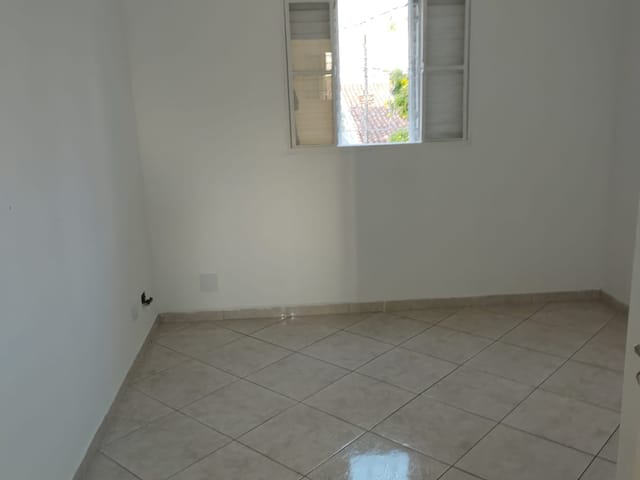 Apartamento com 68m² 3 quartos e 1 banheiro, à venda, no bairro Piracangaguá (Jardim dos Pássaros) em Taubaté