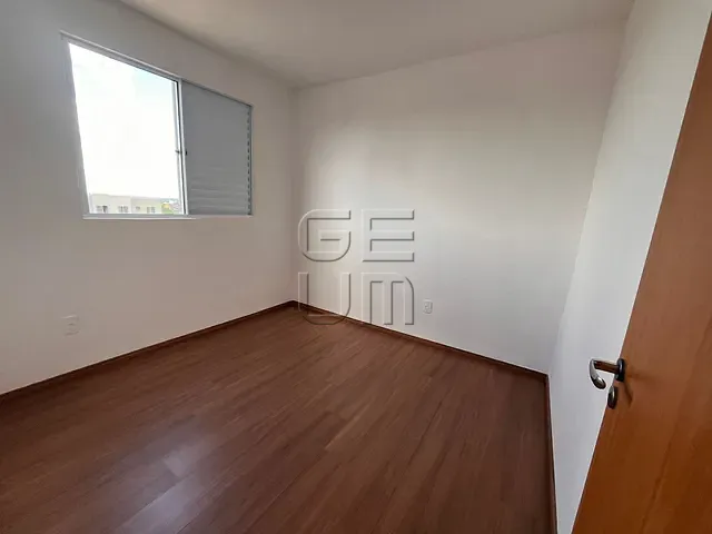 Apartamento com 51m² 2 quartos e 1 banheiro, à venda, no bairro Cidade Industrial 2 em Londrina