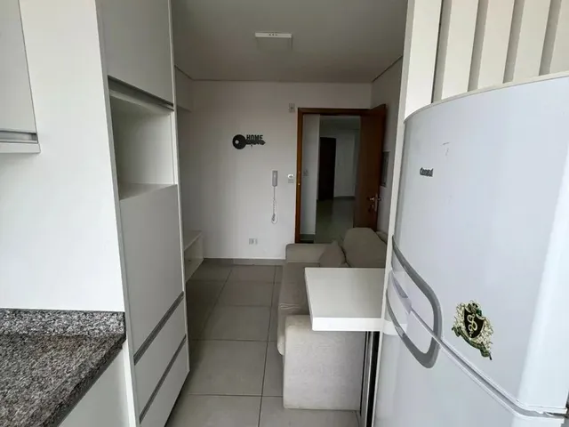 Apartamento 1 quarto e 1 banheiro, para alugar, no bairro Jardim Santa Rita em Maringá
