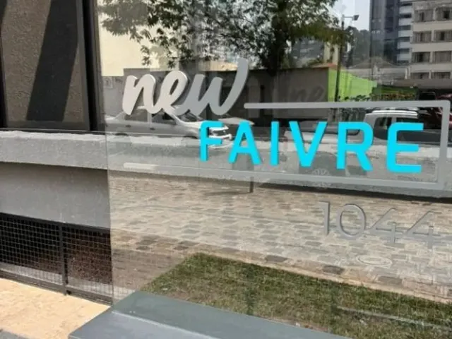 Apartamento 1 quarto e 1 banheiro, para alugar, no bairro Centro em Curitiba