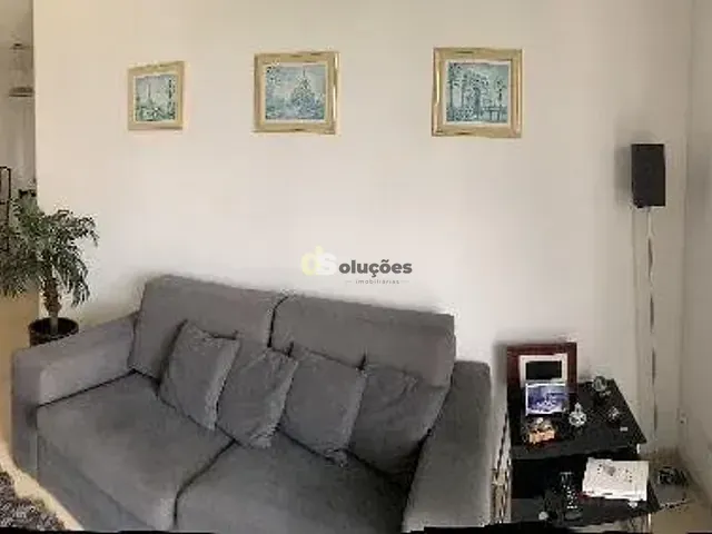 Apartamento 3 quartos e 2 banheiros, para alugar, no bairro Água Branca em São Paulo