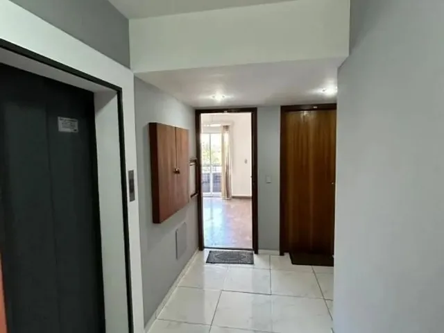 Apartamento 3 quartos e 2 banheiros, para alugar, no bairro Alto da Glória em Curitiba