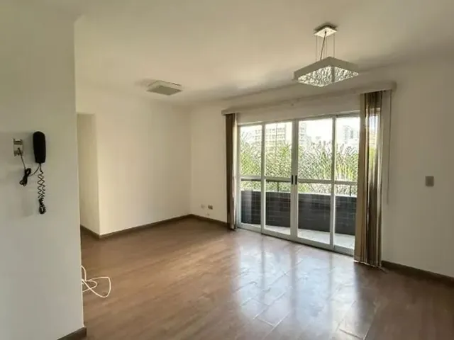 Apartamento 3 quartos e 2 banheiros, para alugar, no bairro Alto da Glória em Curitiba