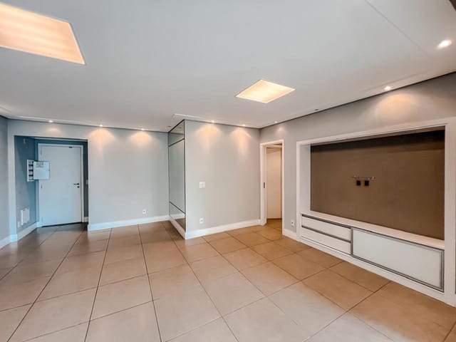 Apartamento com 92m² 2 quartos e 3 banheiros, à venda, no bairro Cidade Monções em São Paulo