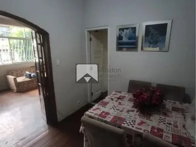 Apartamento com 110m² 3 quartos e 1 banheiro, à venda, no bairro Centro em Niterói