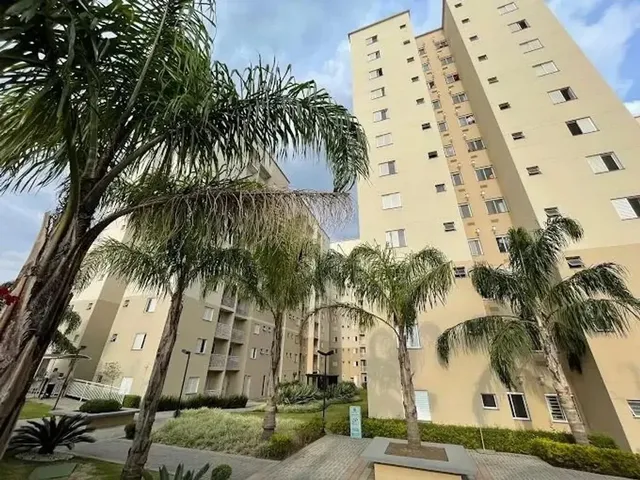Apartamento 2 quartos e 1 banheiro, para alugar, no bairro Tingui em Curitiba