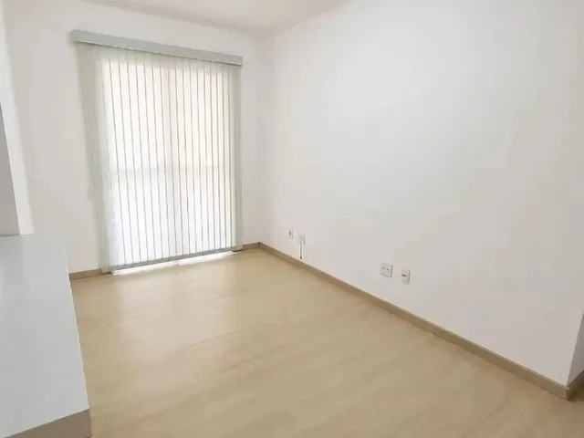 Apartamento 2 quartos e 1 banheiro, para alugar, no bairro Tingui em Curitiba