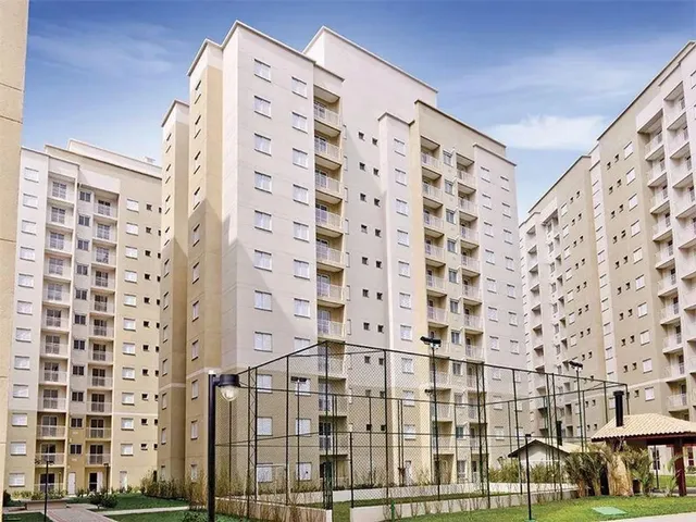 Apartamento 2 quartos e 1 banheiro, para alugar, no bairro Tingui em Curitiba