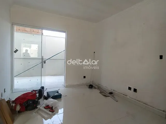 Apartamento com 62m² 2 quartos e 1 banheiro, à venda, no bairro Santa Mônica em Belo Horizonte