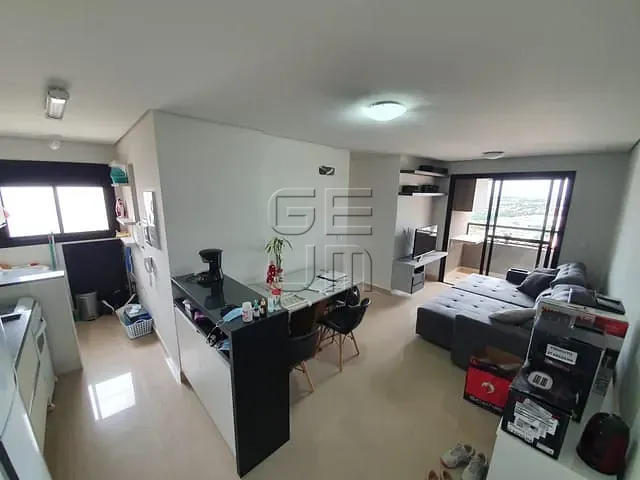 Apartamento com 111m² 3 quartos e 2 banheiros, à venda, no bairro Centro em Londrina