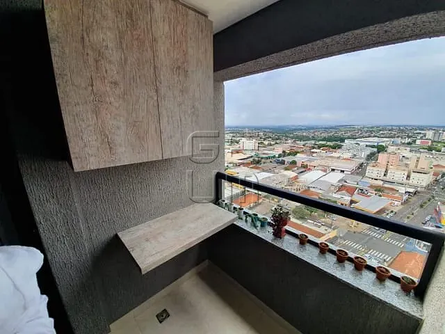 Apartamento com 111m² 3 quartos e 2 banheiros, à venda, no bairro Centro em Londrina