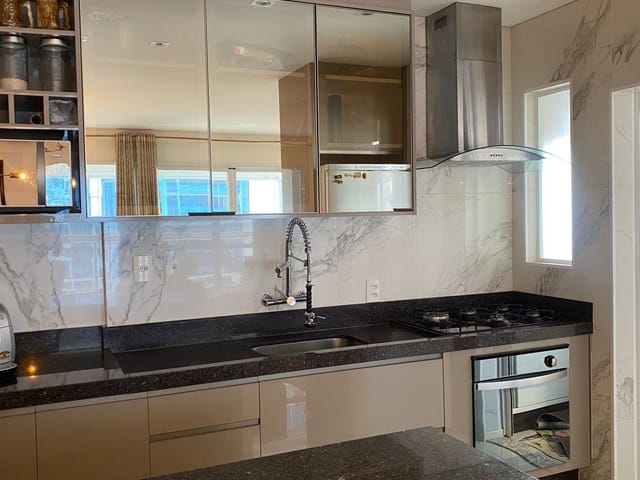 Apartamento com 178m² 3 quartos e 2 banheiros, à venda, no bairro Gleba Palhano em Londrina