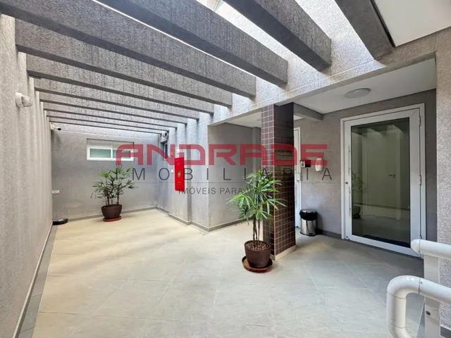 Apartamento 2 quartos e 2 banheiros, para alugar, no bairro Portão em Curitiba