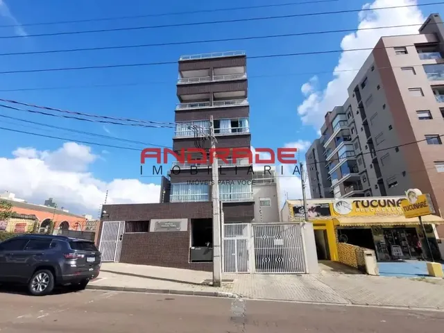 Apartamento 2 quartos e 2 banheiros, para alugar, no bairro Portão em Curitiba