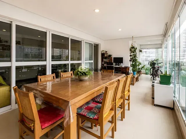 Apartamento 3 quartos e 4 banheiros, à venda, no bairro Pinheiros em São Paulo
