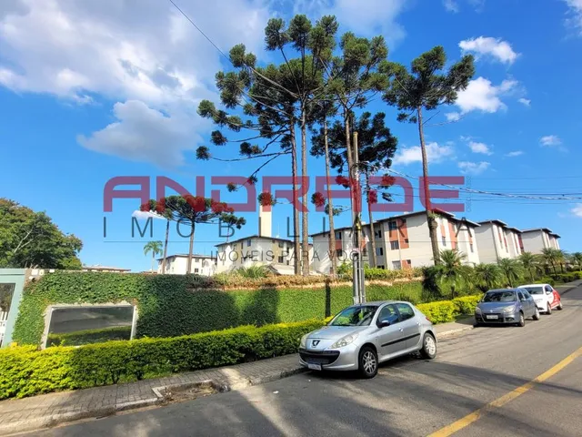 Apartamento 2 quartos e 1 banheiro, para alugar, no bairro Santa Cândida em Curitiba