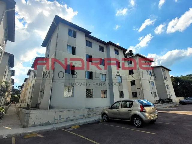 Apartamento 2 quartos e 1 banheiro, para alugar, no bairro Santa Cândida em Curitiba