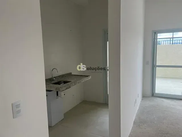 Apartamento 2 quartos e 2 banheiros, à venda, no bairro Vila Bandeirantes em São Paulo