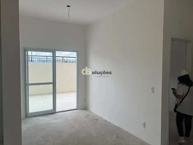 Apartamento 2 quartos e 2 banheiros, à venda, no bairro Vila Bandeirantes em São Paulo