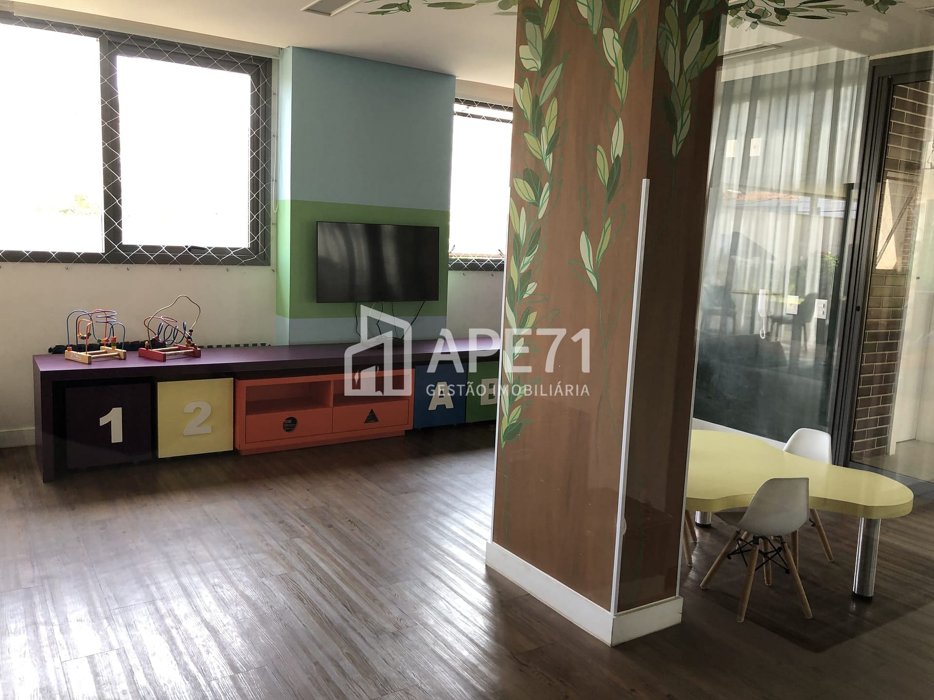 Apartamento à venda com 3 quartos, 135m² - Foto 41