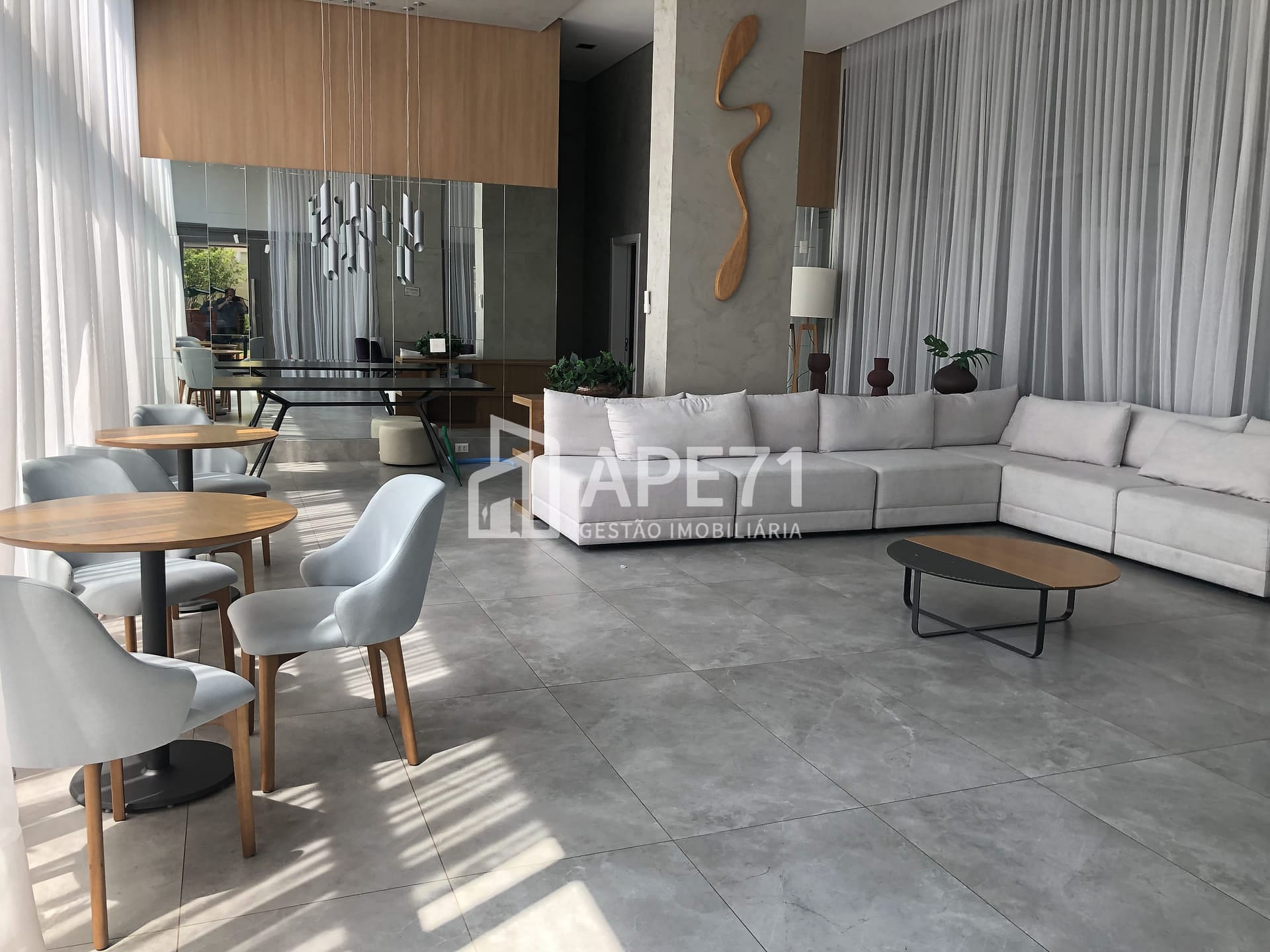 Apartamento à venda com 3 quartos, 135m² - Foto 45
