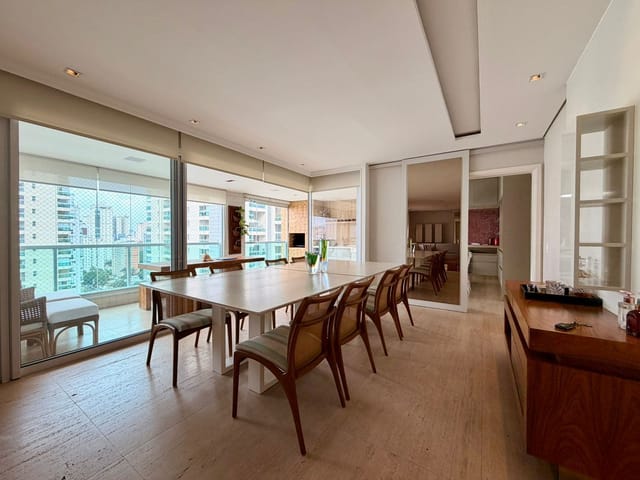 Apartamento 3 quartos e 5 banheiros, à venda, no bairro Campo Belo em São Paulo