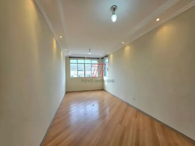 Apartamento 2 quartos e 1 banheiro, à venda ou para alugar, no bairro Portão em Curitiba