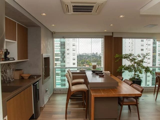Apartamento 3 quartos e 5 banheiros, à venda, no bairro Campo Belo em São Paulo