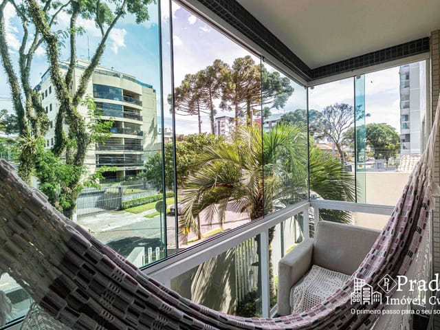 Apartamento com 124m² 3 quartos e 2 banheiros, à venda, no bairro Bacacheri em Curitiba