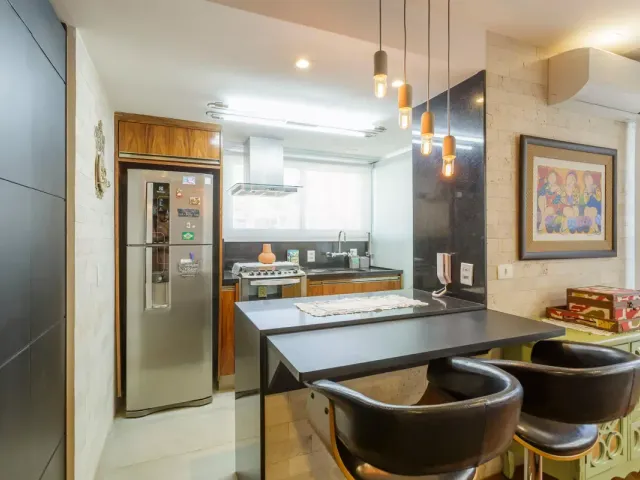 Apartamento com 130m² 2 quartos e 2 banheiros, à venda ou para alugar, no bairro Vila Olímpia em São Paulo