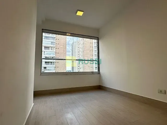 Apartamento 2 quartos e 2 banheiros, para alugar, no bairro Royal Park em São José dos Campos