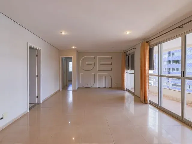 Apartamento com 132m² 3 quartos e 3 banheiros, à venda, no bairro Santa Rosa em Londrina