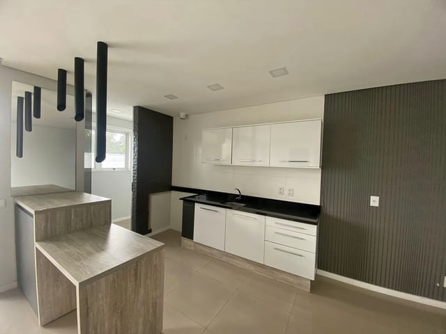Apartamento 1 quarto e 1 banheiro, à venda, no bairro Três Vendas em Pelotas