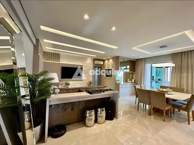 Apartamento com 227m² 3 quartos e 4 banheiros, à venda, no bairro Centro em Ponta Grossa