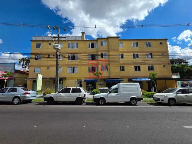 Apartamento 3 quartos e 1 banheiro, para alugar, no bairro Portão em Curitiba