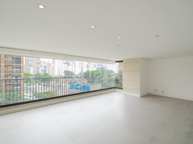Apartamento 3 quartos e 4 banheiros, para alugar, no bairro Vila Nova Conceição em São Paulo