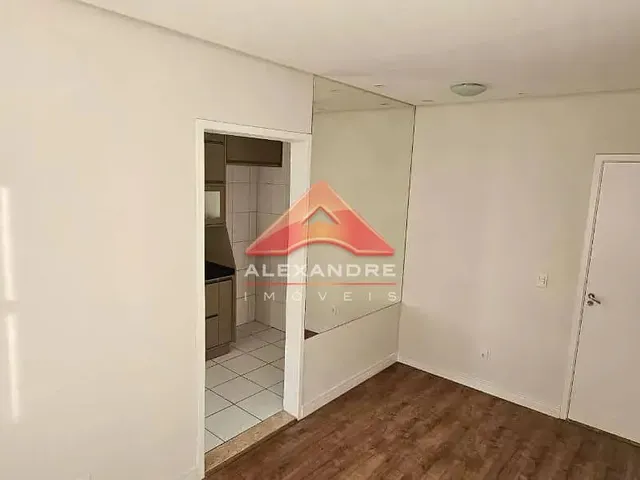 Apartamento com 10m² 2 quartos e 1 banheiro, para alugar, no bairro Jardim Ismênia em São José Dos Campos
