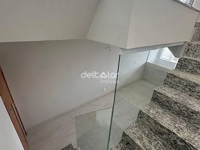 Cobertura / Penthouse com 160m² 3 quartos e 3 banheiros, à venda, no bairro Itapoã em Belo Horizonte