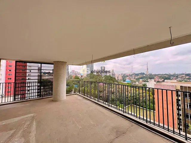 Apartamento 3 quartos e 5 banheiros, à venda, no bairro Sumarezinho em São Paulo