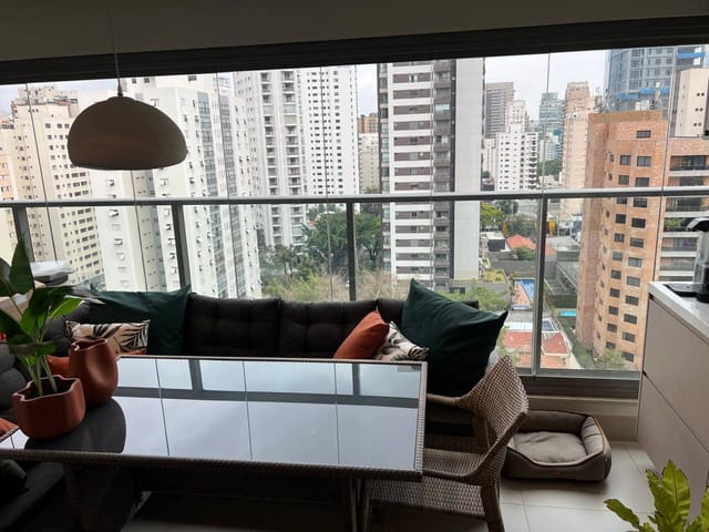 Apartamento com 74m² 2 quartos e 3 banheiros, à venda ou para alugar, no bairro Moema em São Paulo