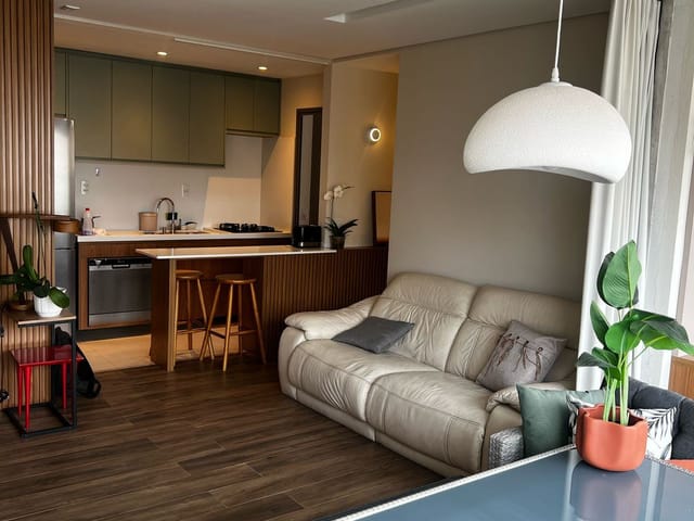Apartamento com 74m² 2 quartos e 3 banheiros, à venda ou para alugar, no bairro Moema em São Paulo